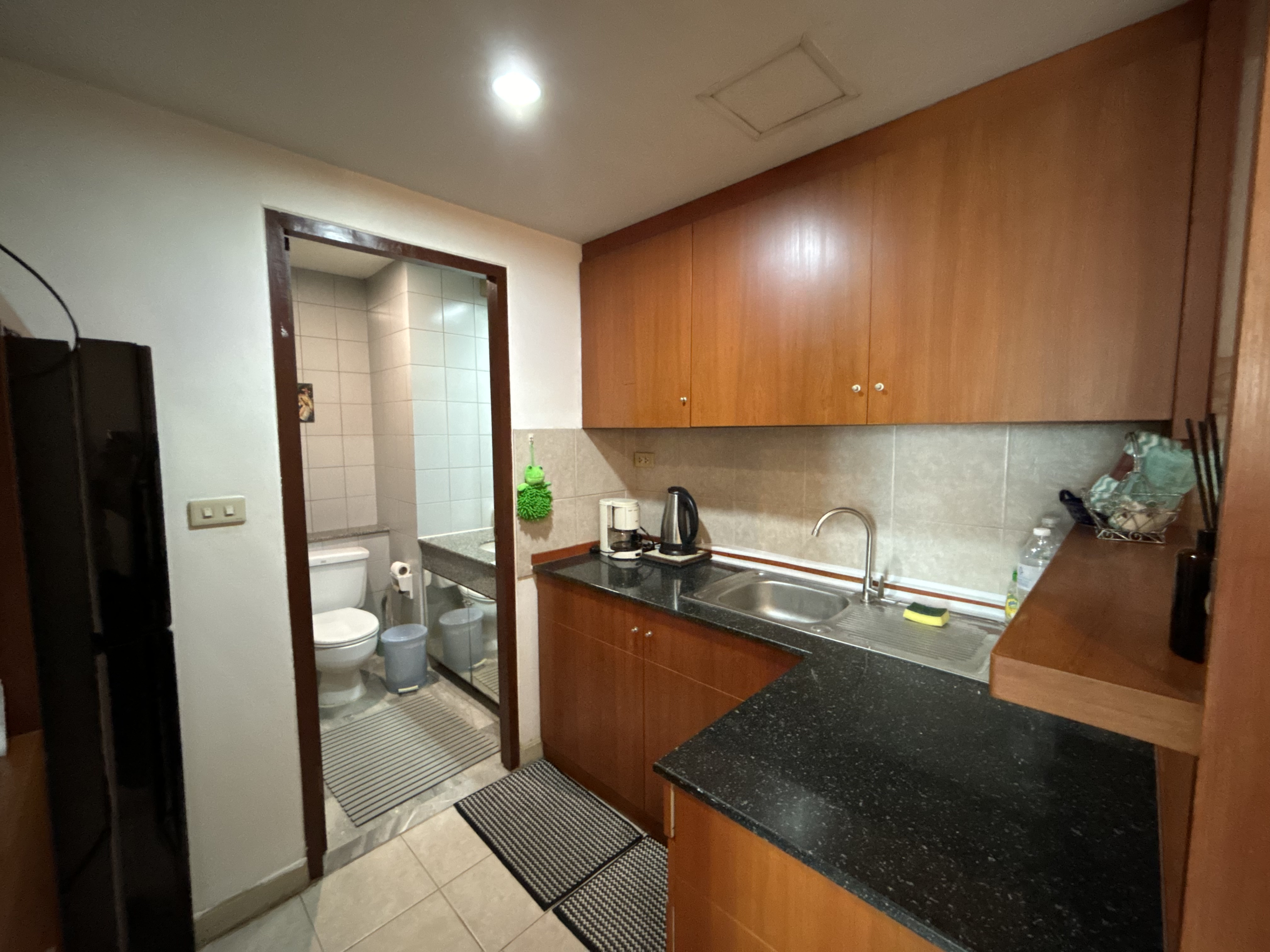 Noble House Phayathai, 1 Bedroom, 18th Floor, 47 Sqm, Sale at 5,000,000.- Rent: 16,000.-