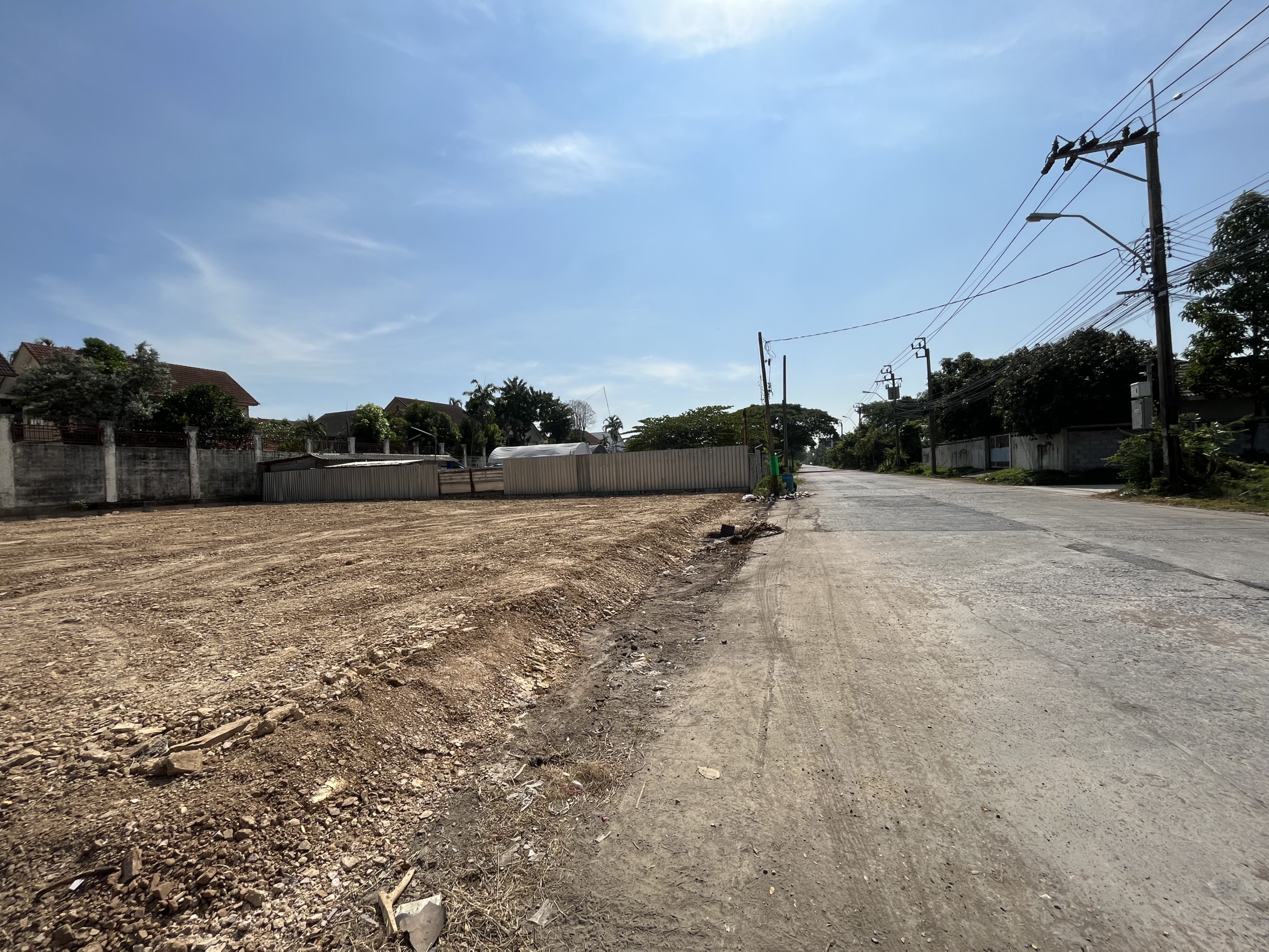 ให้เช่าที่ดิน 192 ตารางวา, รามคำแหง 118 แยก 46, ถนนเมนกว้าง 14 เมตร, เช่า 30,000 บาท/เดือน